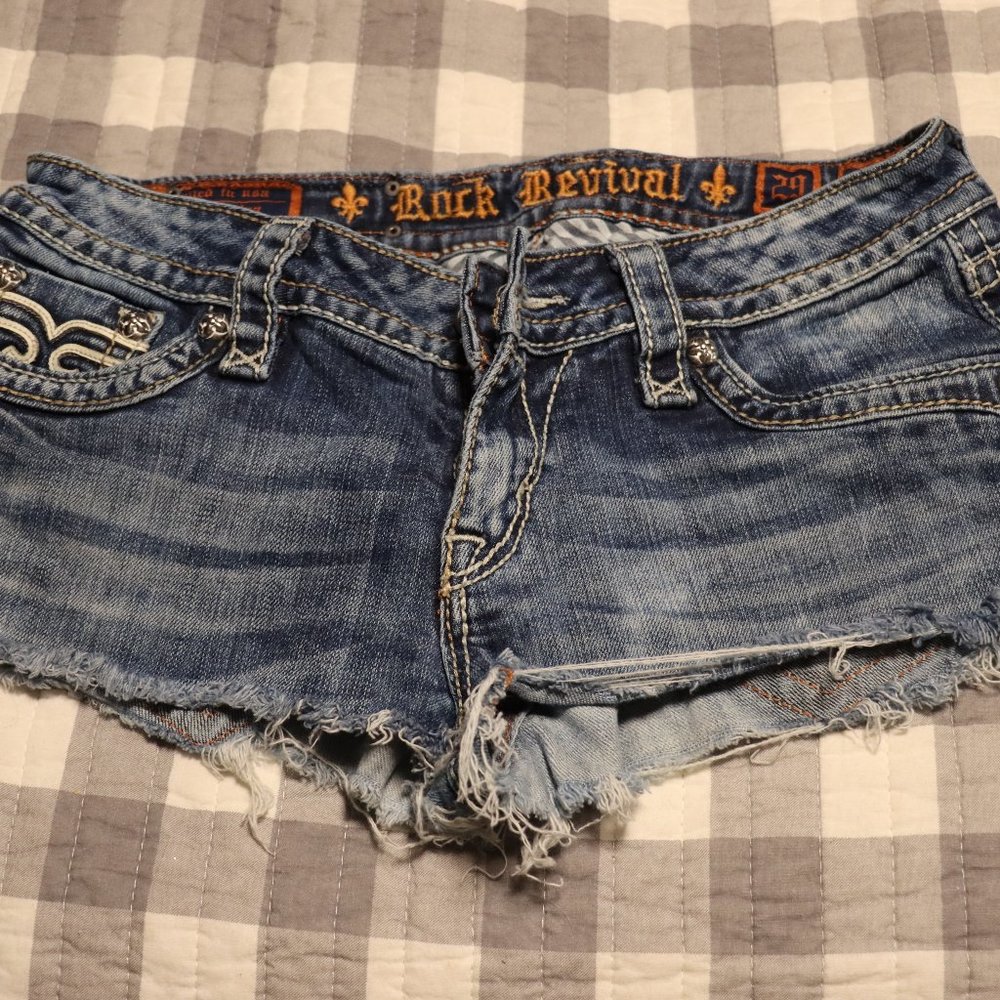Rock Revival short shorts, size 29